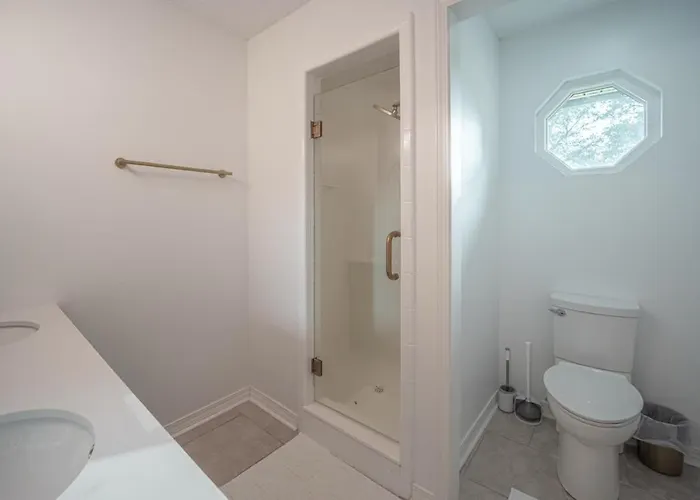 Golf Course Escape 3 Bedroom 3ba Pensacola