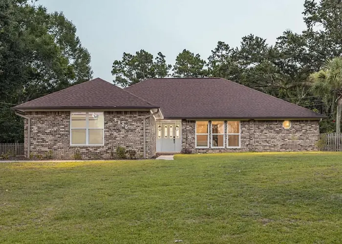 Holiday home Golf Course Escape 3 Bedroom 3ba